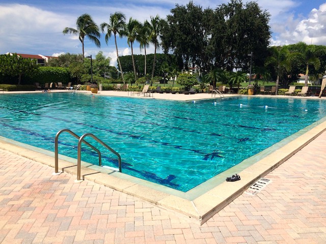 The Landings Yacht, Golf and Tennis Club Fort Myers – Swimming Pool 01 The Landings Yacht, Golf and Tennis Club Fort Myers - Swimming Pool 01
